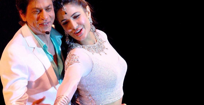 Shahrukh Khan and Katrina Khaif in an Vvipshows Live Event